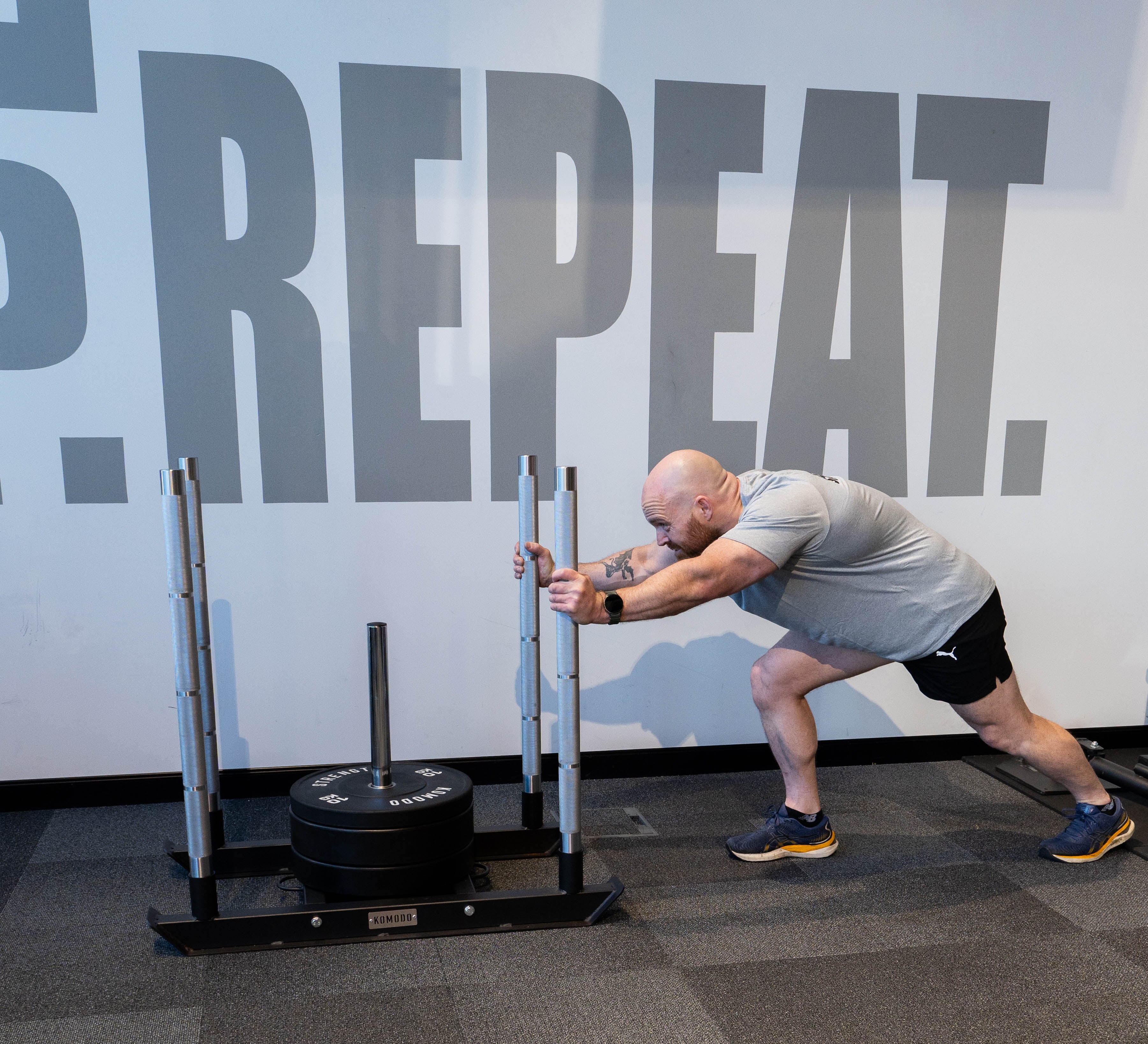 Power Sled with 4 Poles