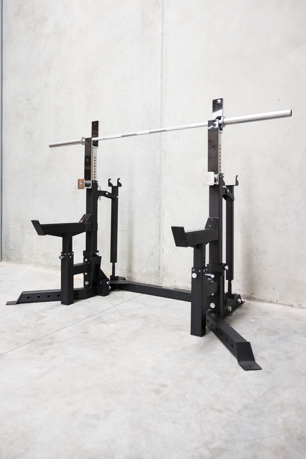 Squat rack  (Max Loaded 300kg)