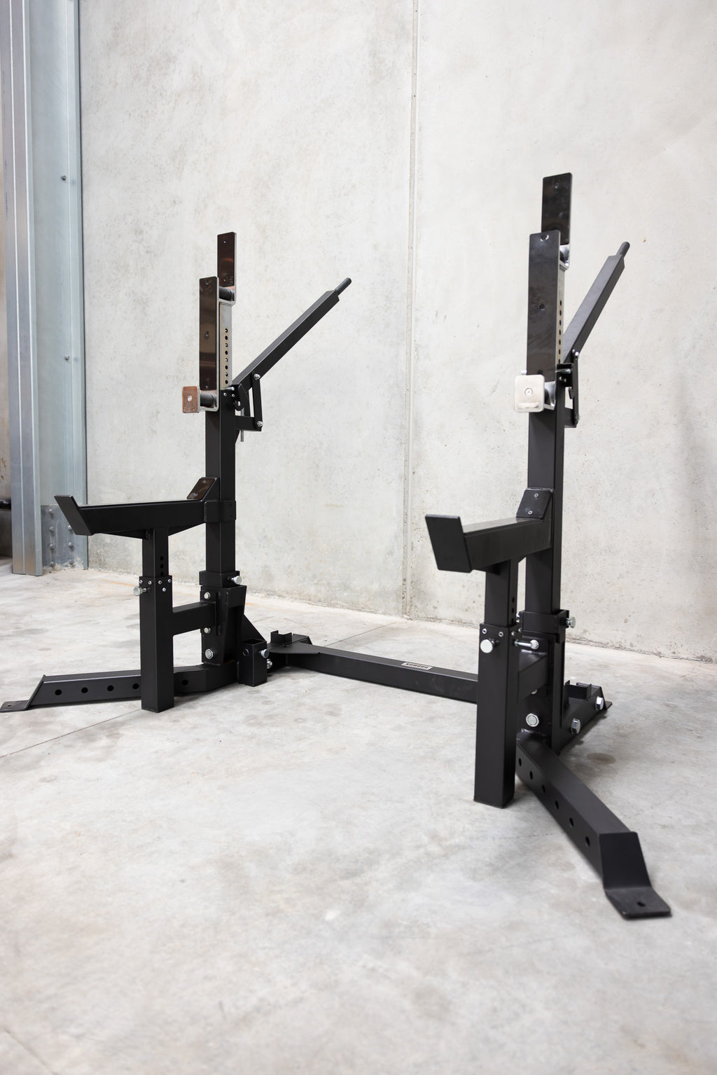 Squat rack  (Max Loaded 300kg)